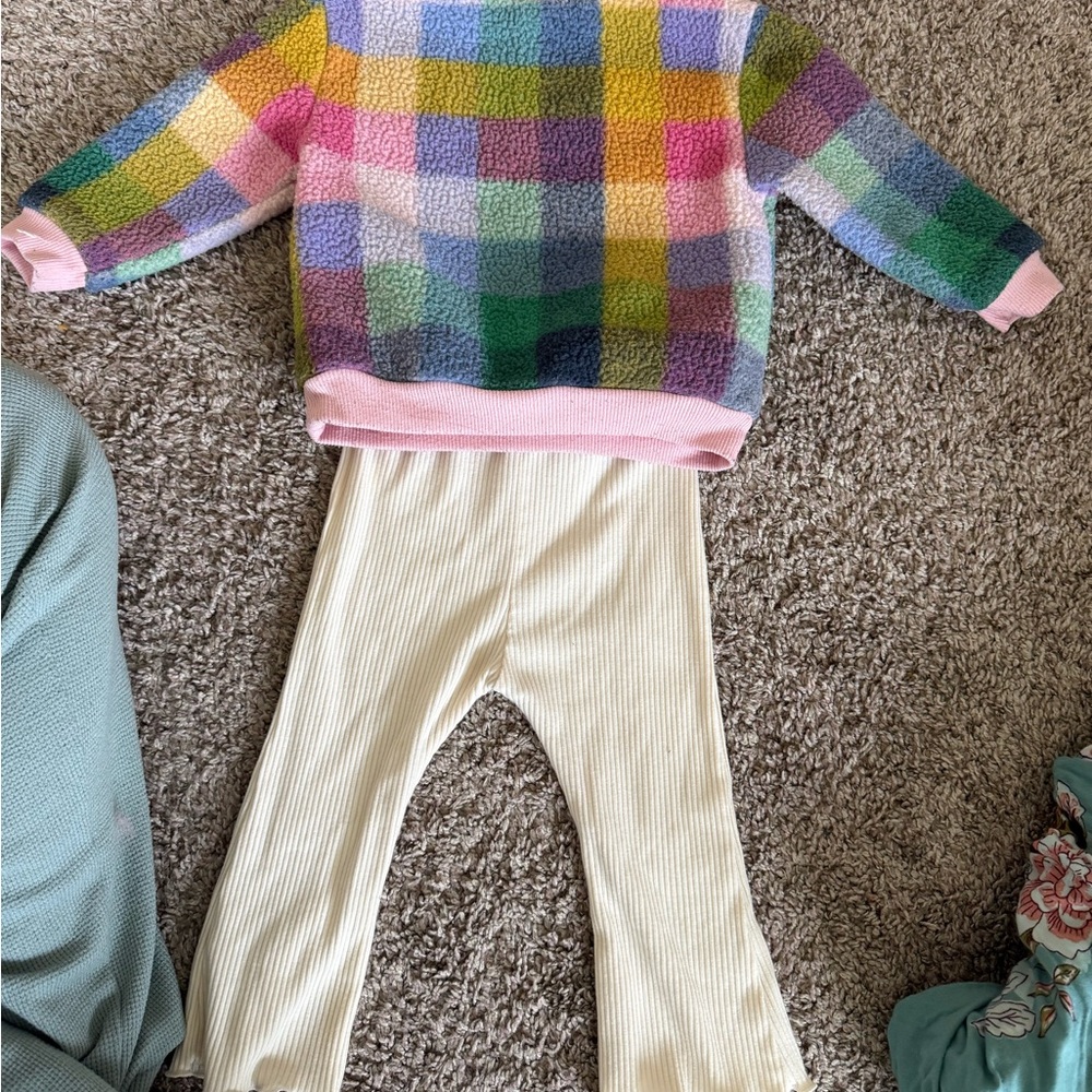 Toddler Set - Picture 7 of 10